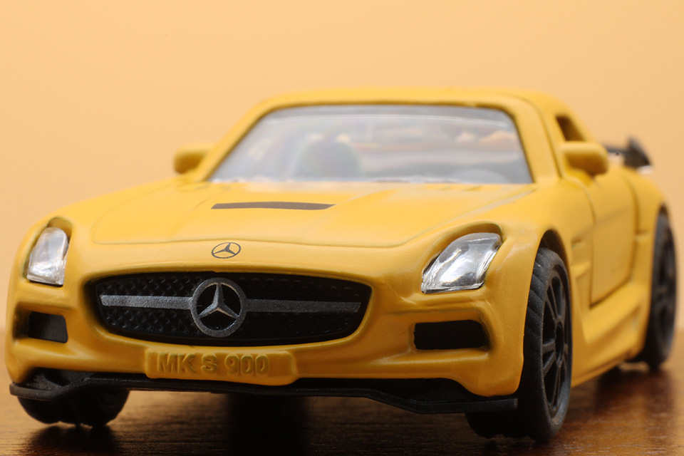 Mercedes Benz